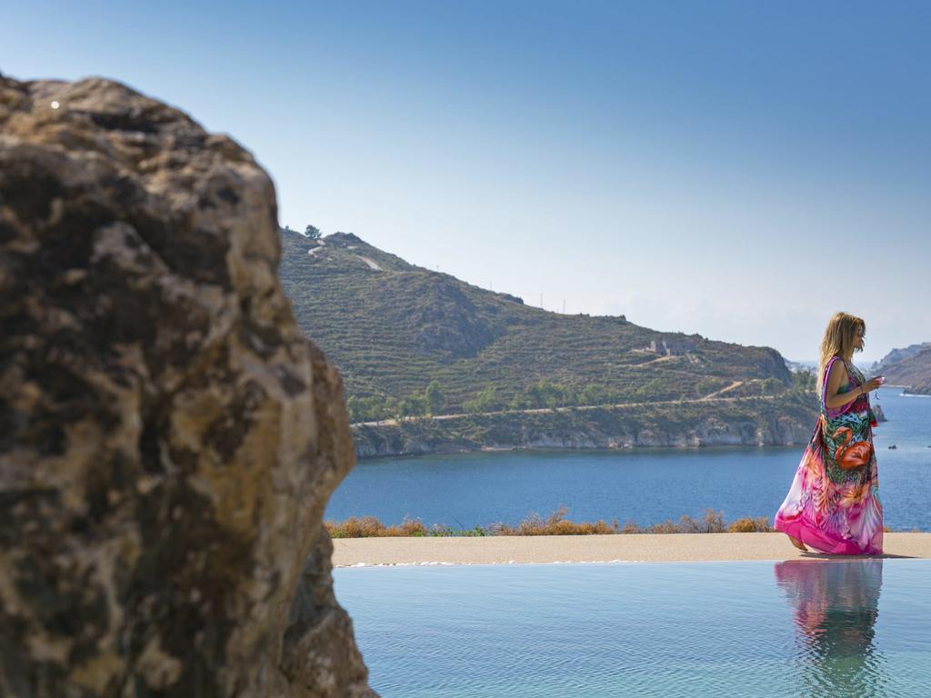 Eirini Luxury Hotel Villas Grikos Bay  Екстериор снимка