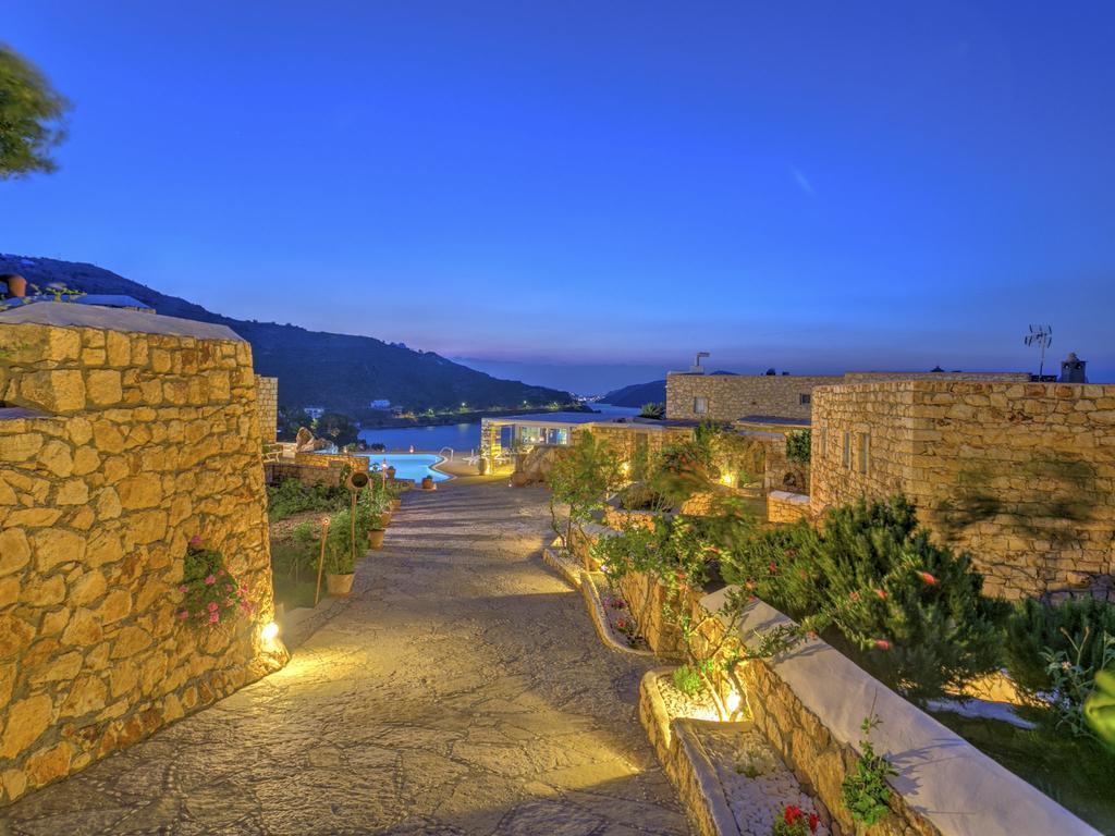 Eirini Luxury Hotel Villas Grikos Bay  Екстериор снимка