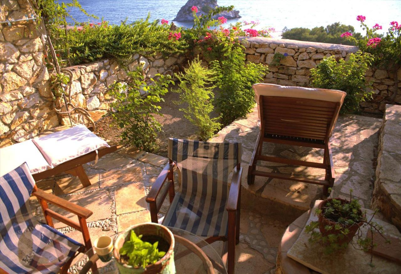 Eirini Luxury Hotel Villas Grikos Bay  Екстериор снимка